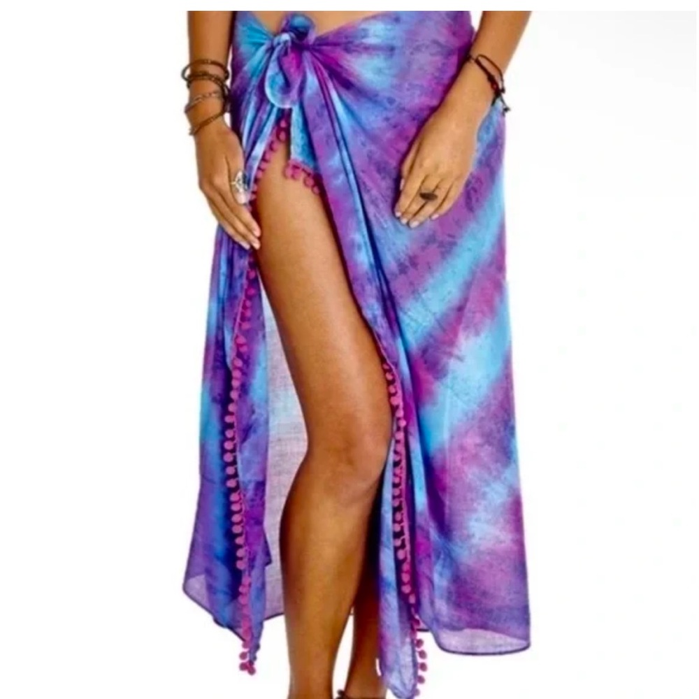 NWT Gypsy Tie-Dye Scarf/Wrap in Purple and Blue